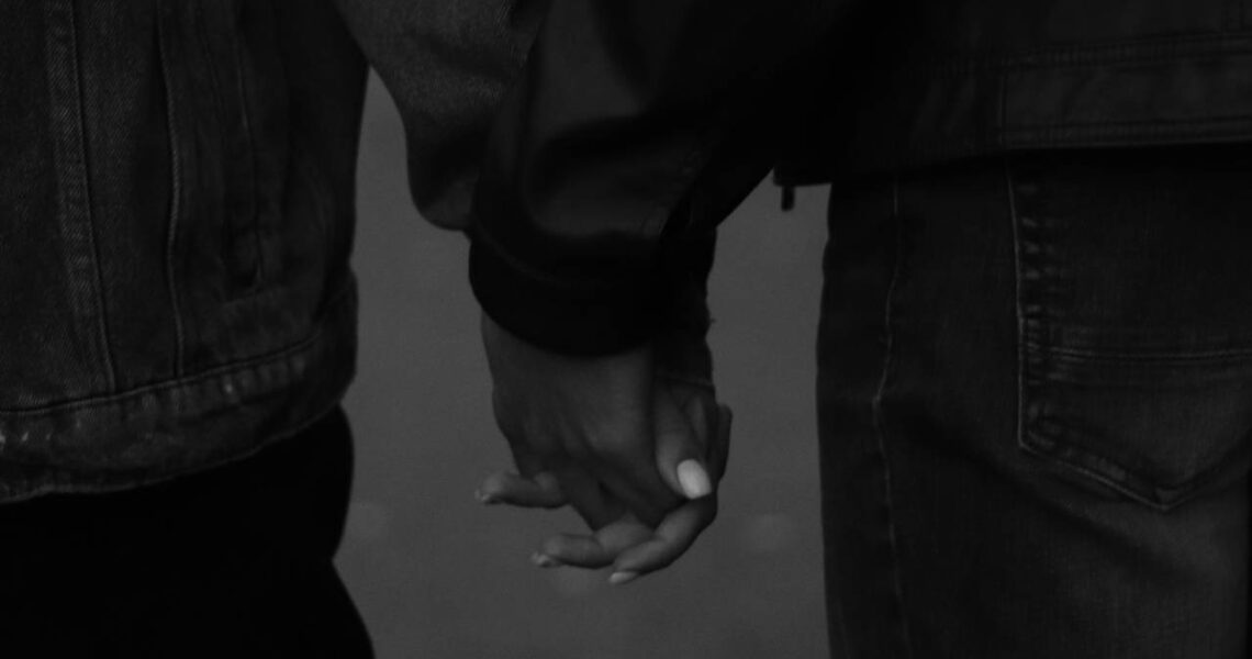 Mais de 50 dicas infalíveis para descobrir uma traição (e sinais que ninguém te conta)