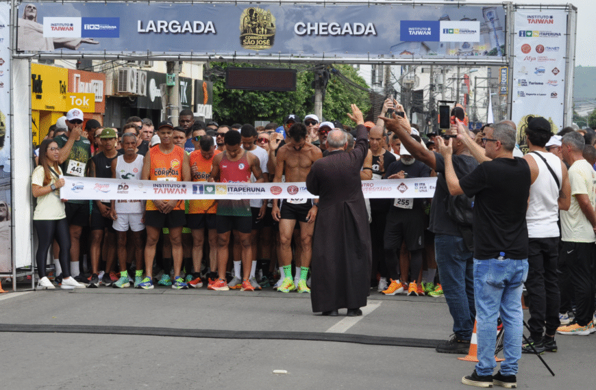 Corrida mais abençoada do Brasil reúne mais de mil participantes e celebra fé e tradição